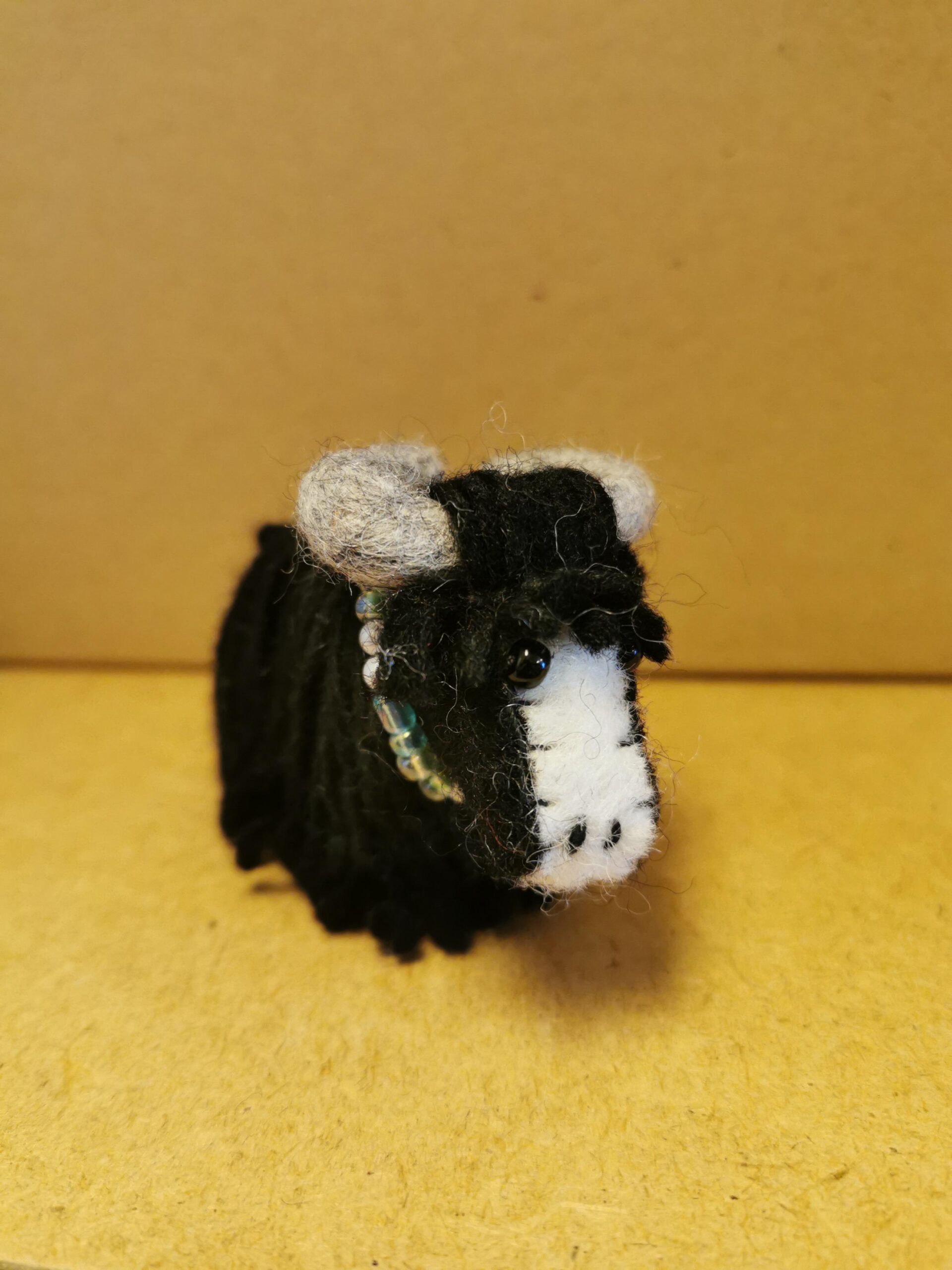 Yak knuffel – klein zwart